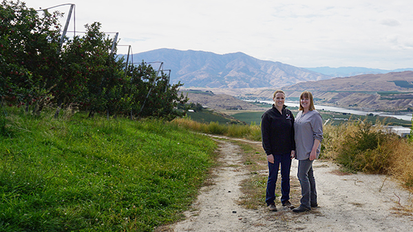 Kaylan Crane and Rachel Crane in Crane Family Orchards